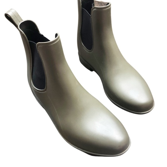 Target Women’s Olive Green Rain Waterproof Weatherproof Rubber Ankle Booties - Picture 5 of 16